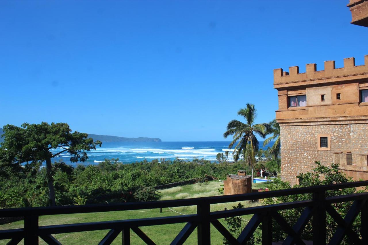 El Castillo Las Galeras Exterior photo